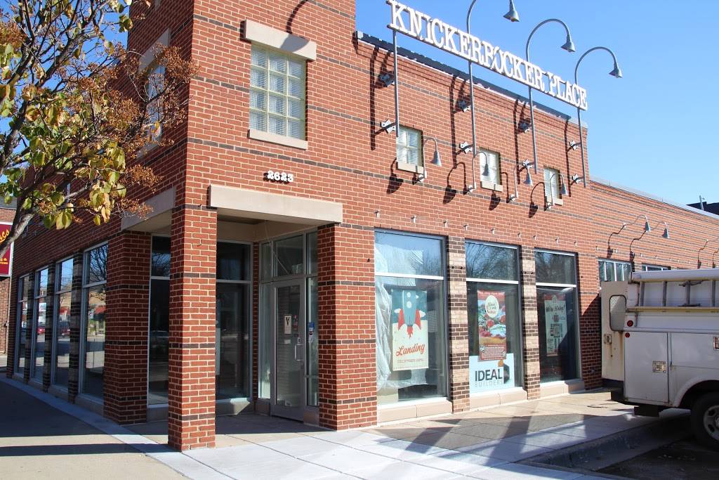 The Roman Candle Pizza | restaurant | 2623 Monroe St #100, Madison, WI 53711, USA | 6084464200 OR +1 608-446-4200