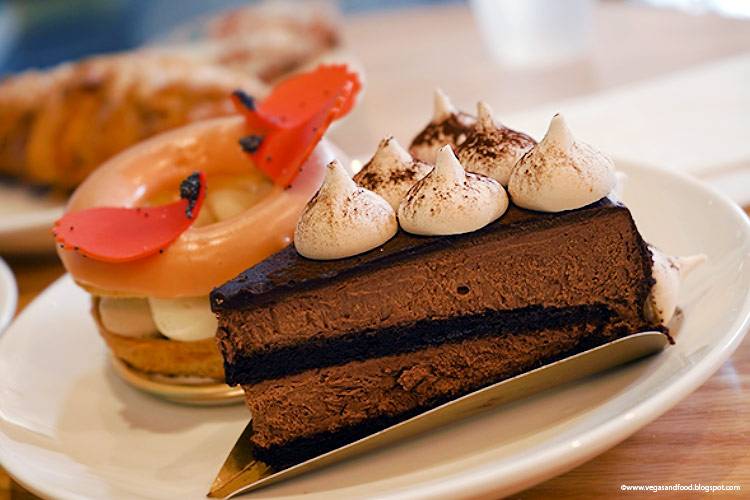 189 by Dominique Ansel | restaurant | 189 The Grove Dr, Los Angeles, CA 90036, USA | 3236020096 OR +1 323-602-0096