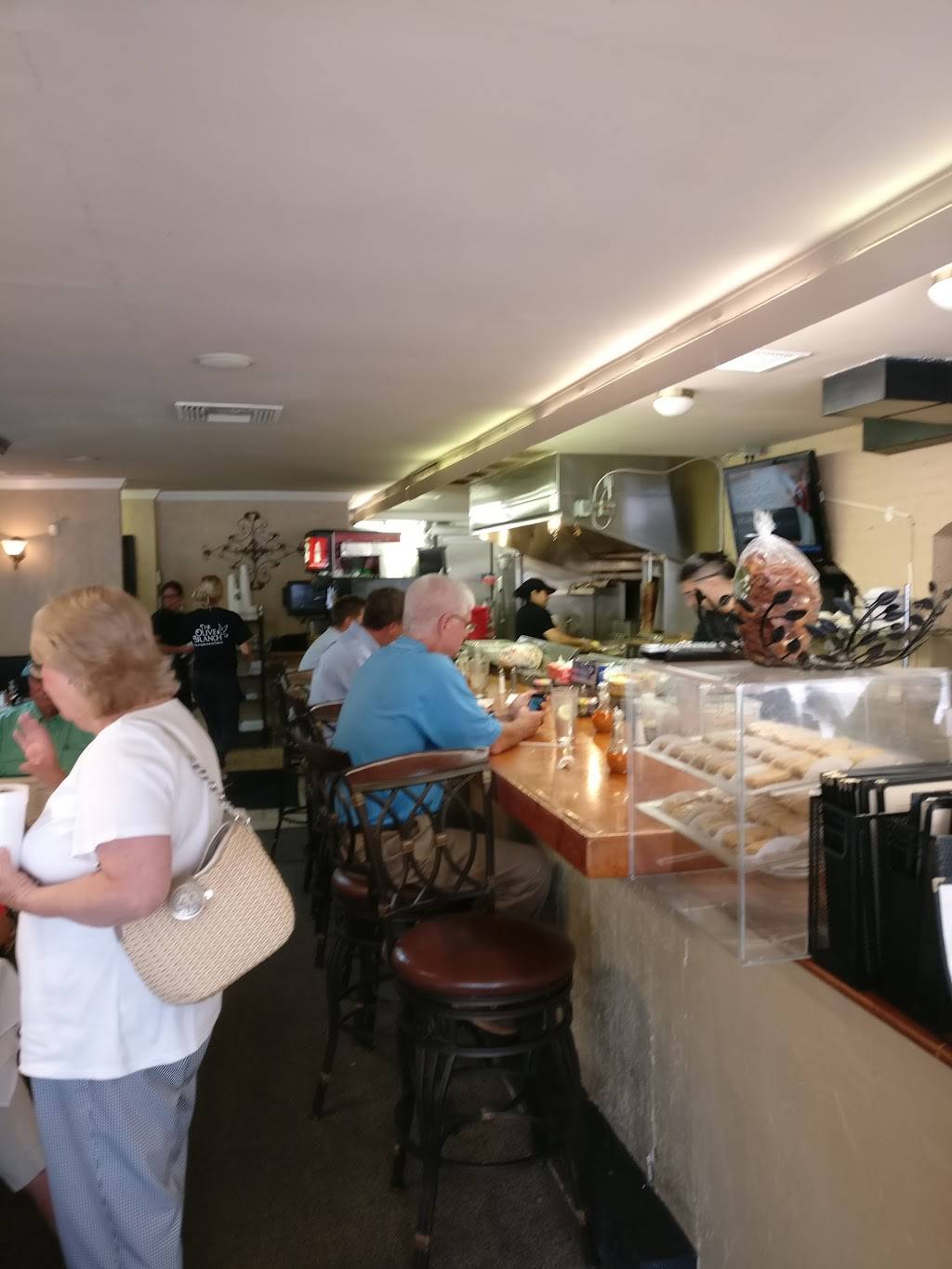 The Olive Branch Mediterranean Cuisine | restaurant | 3236 Cahaba Heights Rd, Birmingham, AL 35243, USA | 2059674600 OR +1 205-967-4600