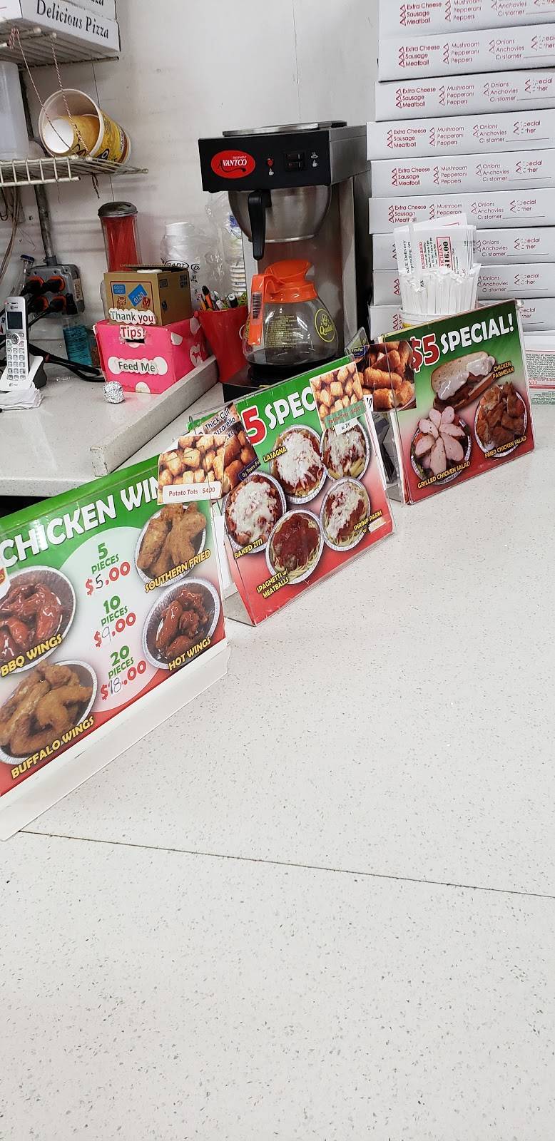 Venice Pizzeria | meal delivery | 1539 Unionport Rd, The Bronx, NY 10462, USA | 7188285664 OR +1 718-828-5664