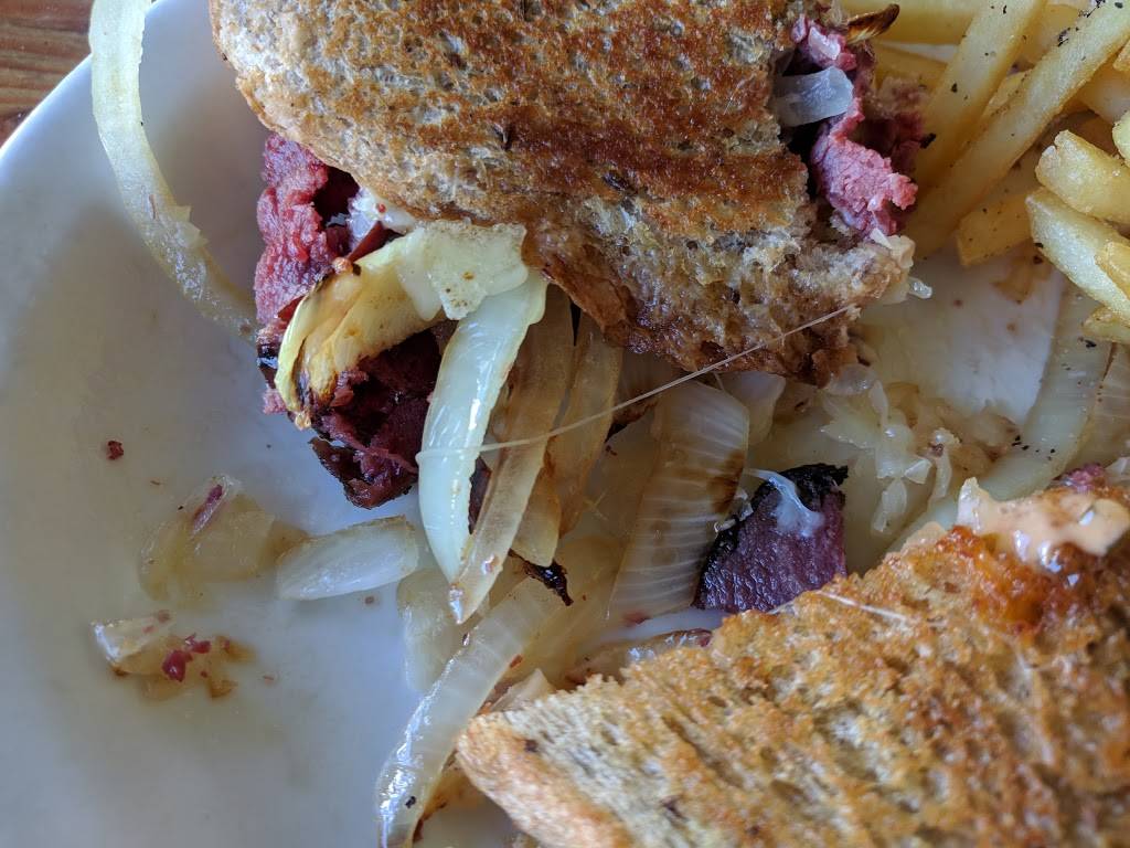 Diggery Inn | restaurant | 4212 Park Blvd, Oakland, CA 94602, USA | 5105310224 OR +1 510-531-0224