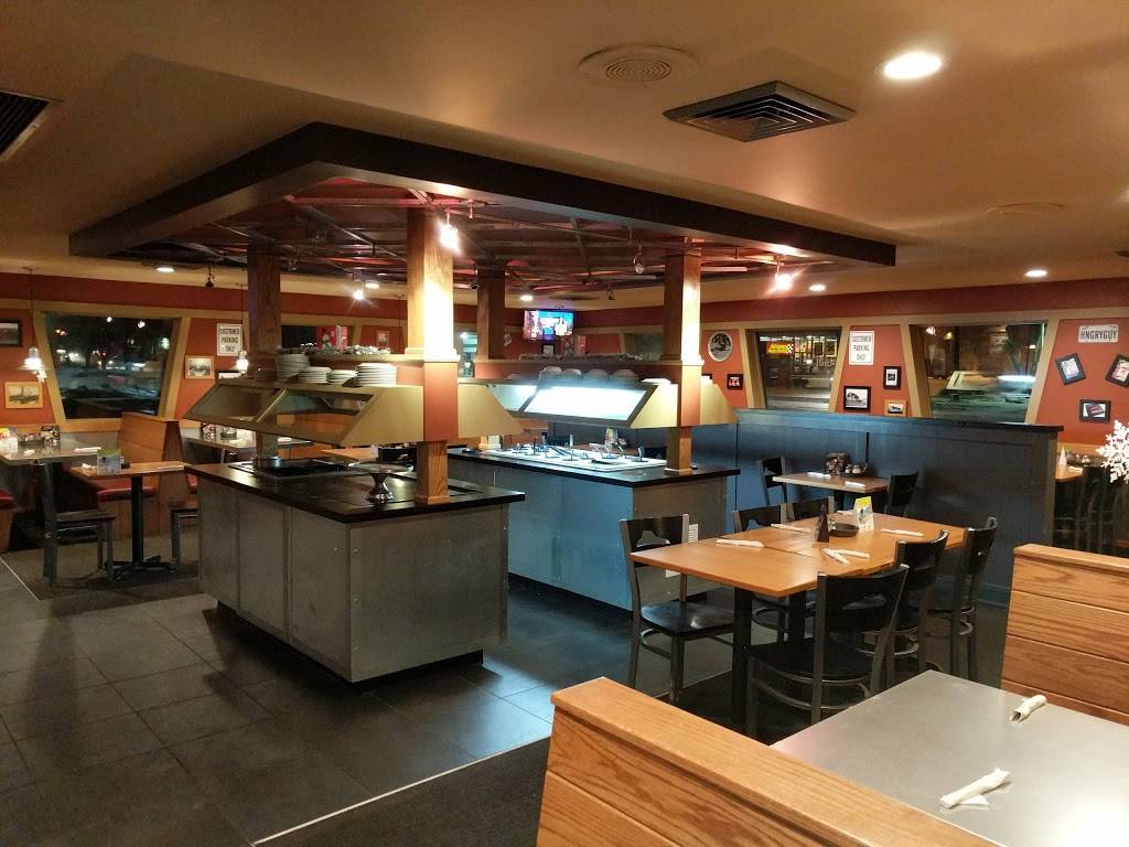 Pizza Hut | restaurant | 1708 Summit Ave, Waukesha, WI 53188, USA | 2625496443 OR +1 262-549-6443