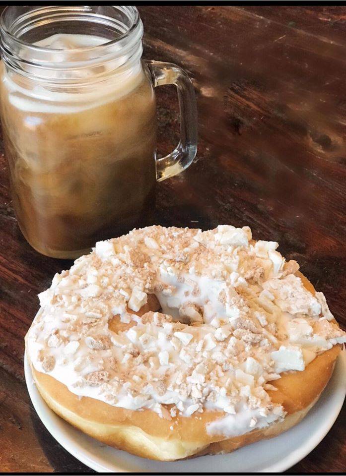 Glazed Donuts & Bakery | restaurant | 71174 LA-21, Covington, LA 70433, USA | 9852435988 OR +1 985-243-5988