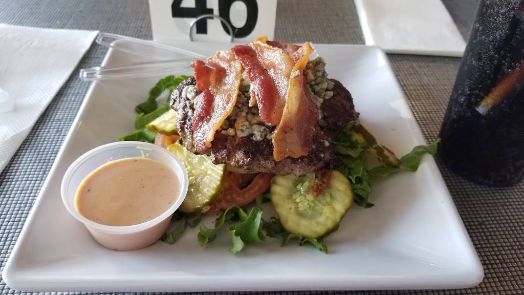 Tys Burger House | restaurant | 515 Mission Ave, Oceanside, CA 92054, USA | 7607575890 OR +1 760-757-5890