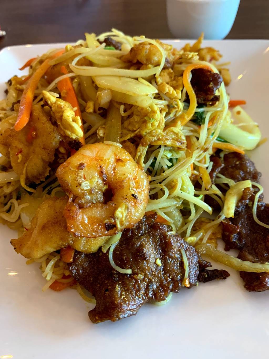 Golden Phoenix | restaurant | 4850 Golden Pkwy #3c, Buford, GA 30518, USA | 6789263933 OR +1 678-926-3933