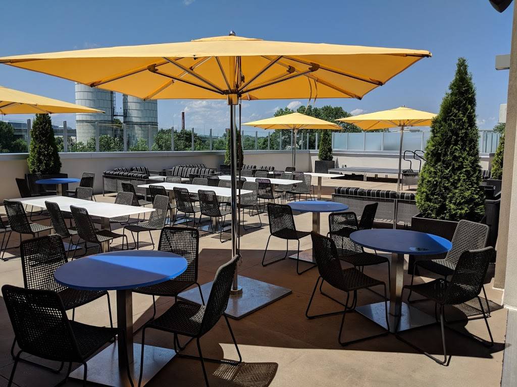 Topgolf | restaurant | 500 Cowan St, Nashville, TN 37207, USA | 6157773007 OR +1 615-777-3007
