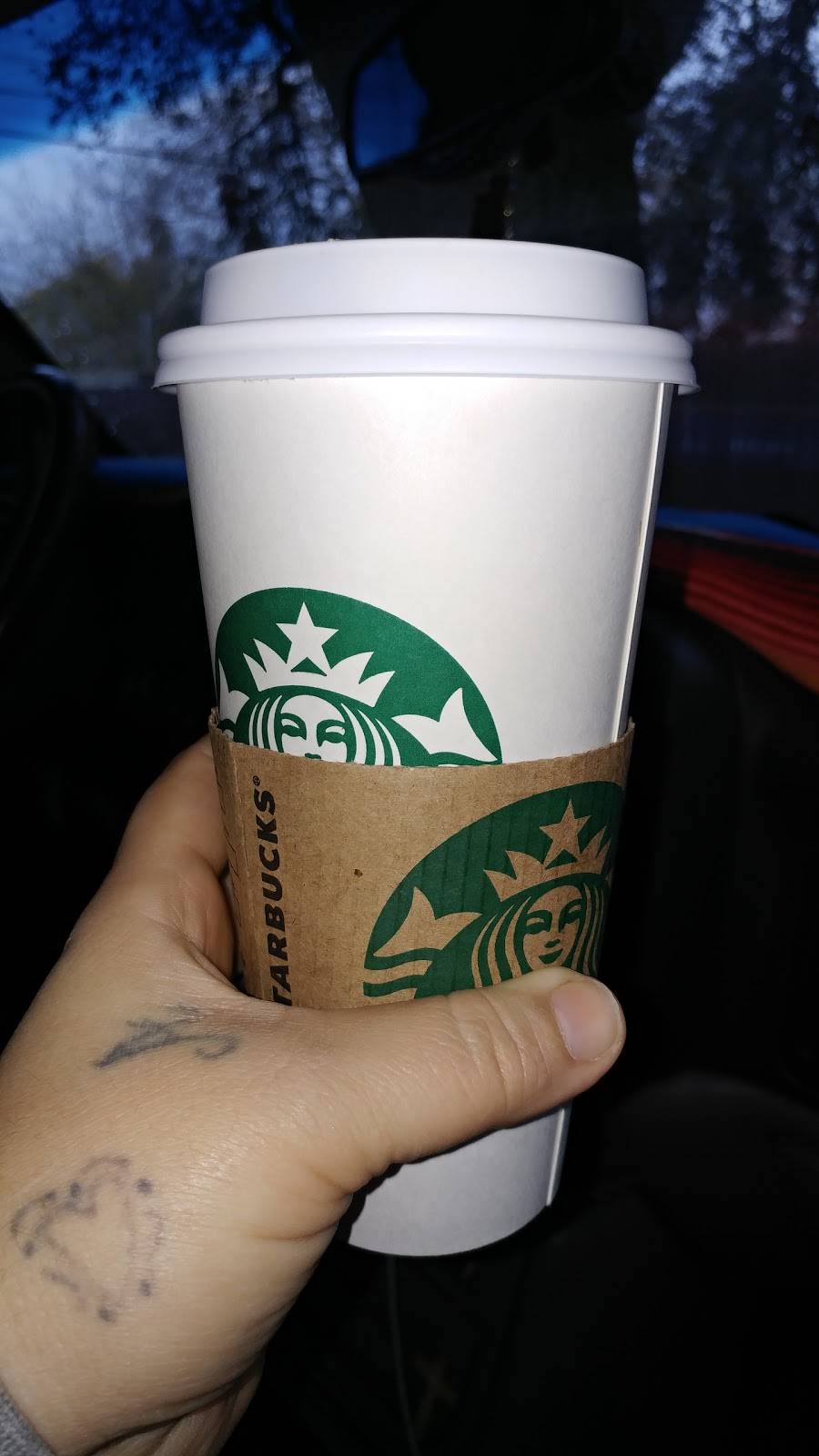 Starbucks | cafe | 120 E Robertson Blvd A, Chowchilla, CA 93610, USA | 5596657057 OR +1 559-665-7057