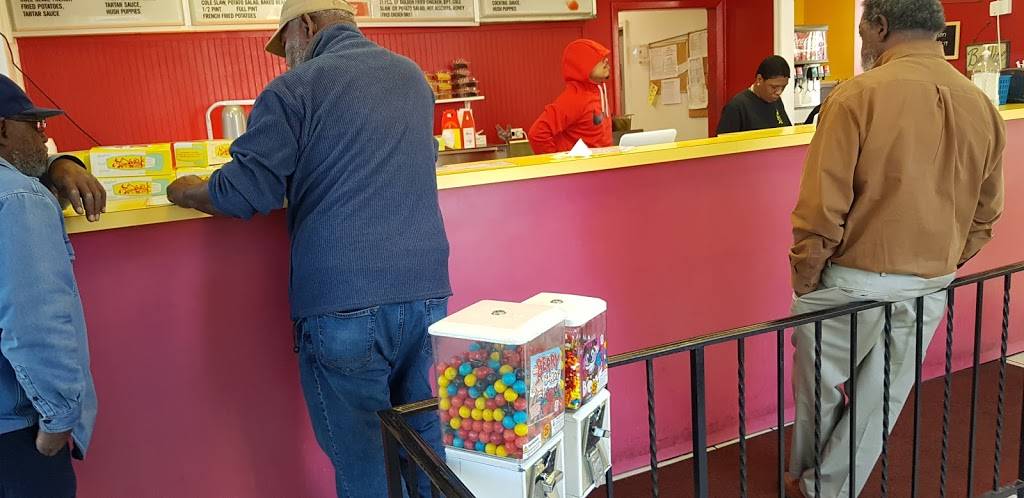 Maryland Fried Chicken | restaurant | 12 Broad St, Augusta, GA 30901, USA | 7067222051 OR +1 706-722-2051