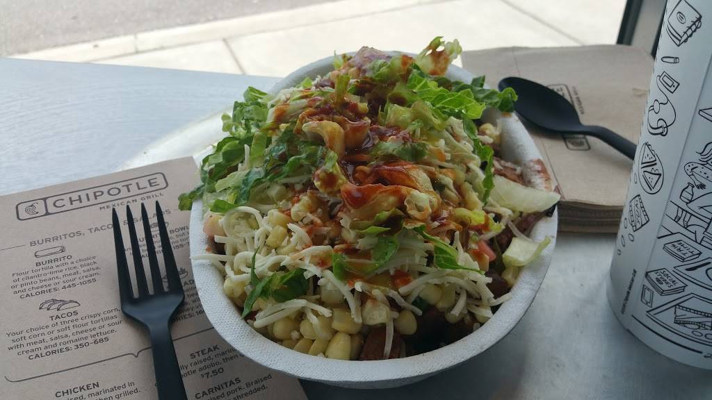 Chipotle Mexican Grill | restaurant | 3533 McKelvey Rd, Bridgeton, MO 63044, USA | 3142183306 OR +1 314-218-3306