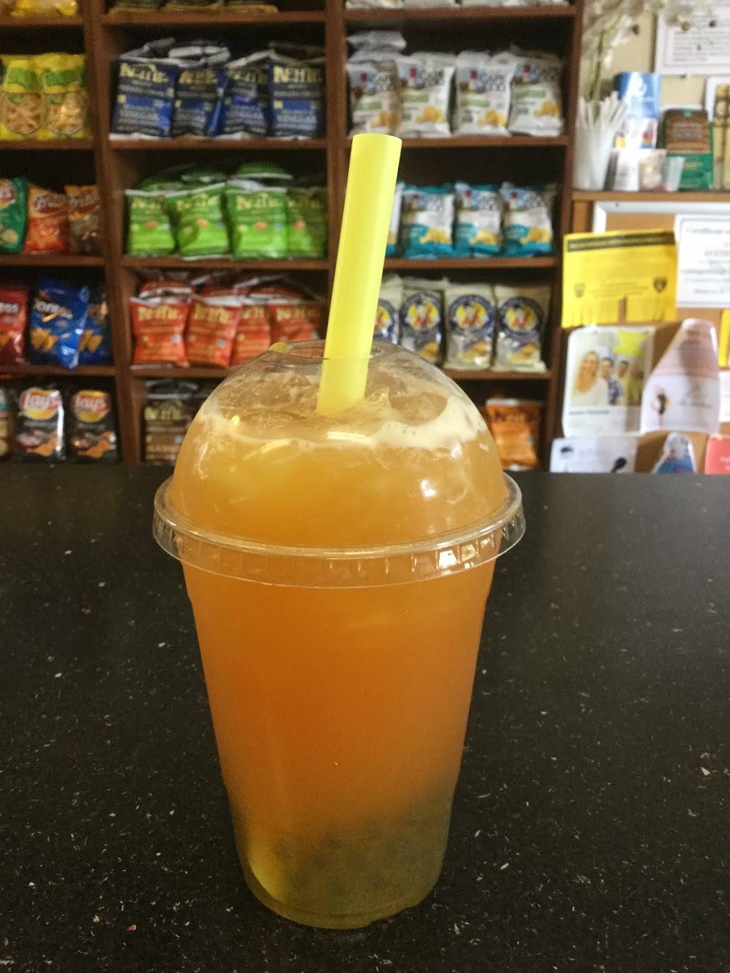 Avenue Deli | meal takeaway | 1806 Massachusetts Ave, Lexington, MA 02420, USA | 7816763505 OR +1 781-676-3505