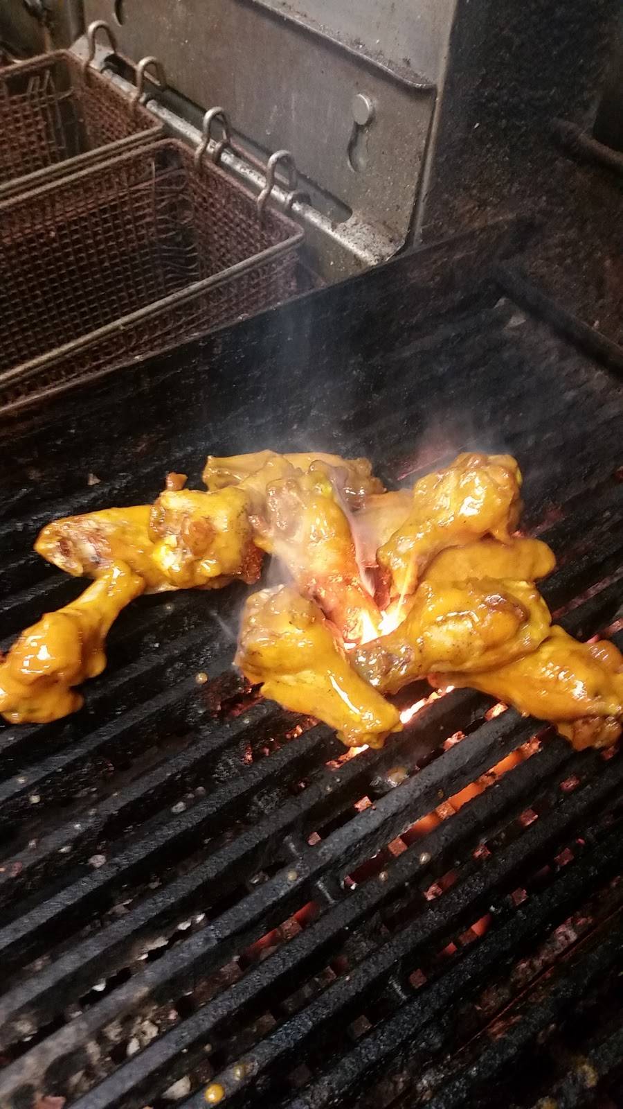 Pies Guys | restaurant | 447 S Main St, North Syracuse, NY 13212, USA | 3152885400 OR +1 315-288-5400