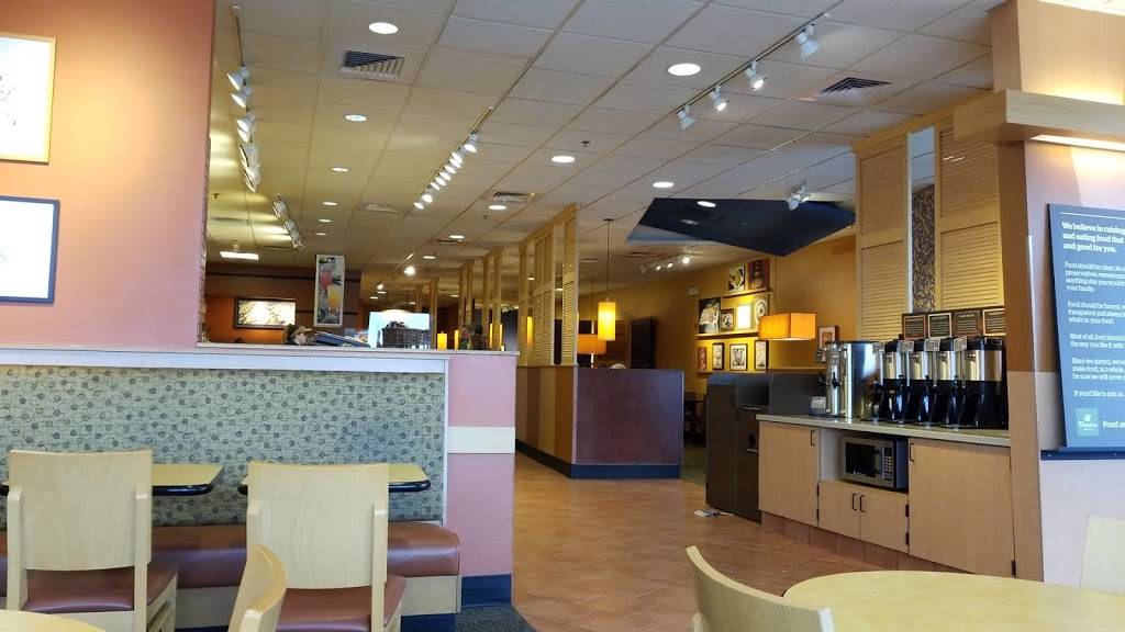 Panera Bread | bakery | 601 Memorial Dr, Chicopee, MA 01020, USA | 4135931800 OR +1 413-593-1800