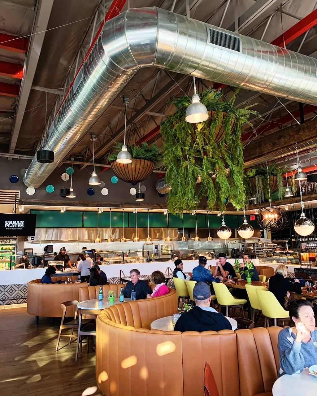 Urban Plates | restaurant | 2650 N Sepulveda Blvd, Manhattan Beach, CA 90266, USA | 4243500393 OR +1 424-350-0393