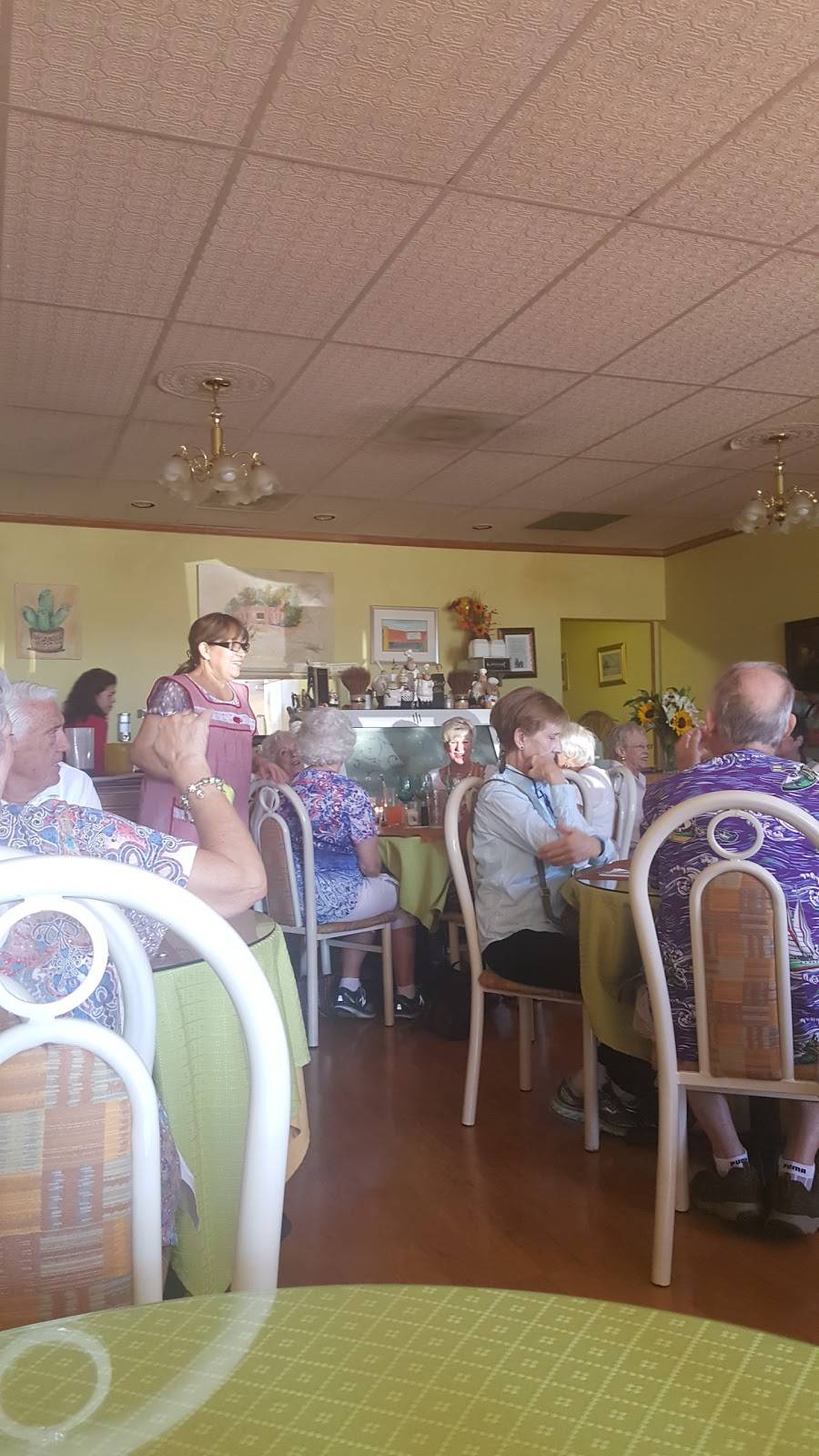 Martis Bistro | restaurant | 101 South La Cañada Drive #68, Green Valley, AZ 85614, USA | 5202230888 OR +1 520-223-0888