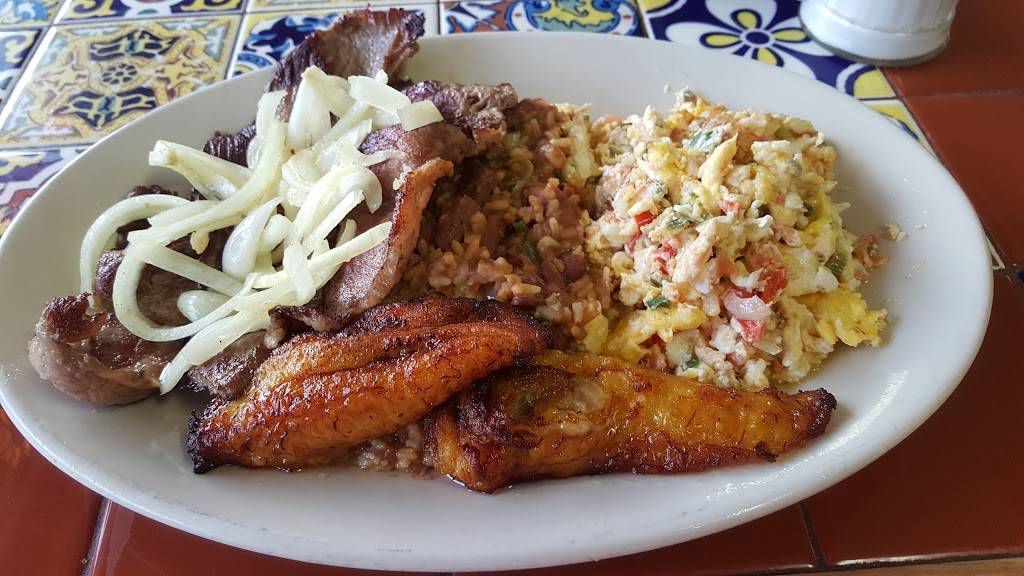 Antojitos Latin Cravings | restaurant | 2302 W Columbus Dr, Tampa, FL 33607, USA | 8132519499 OR +1 813-251-9499
