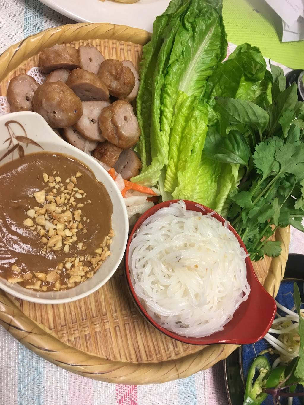 Yummy Pho Bac | restaurant | 2037 N Mt Juliet Rd, Mt. Juliet, TN 37122, USA | 6155534081 OR +1 615-553-4081