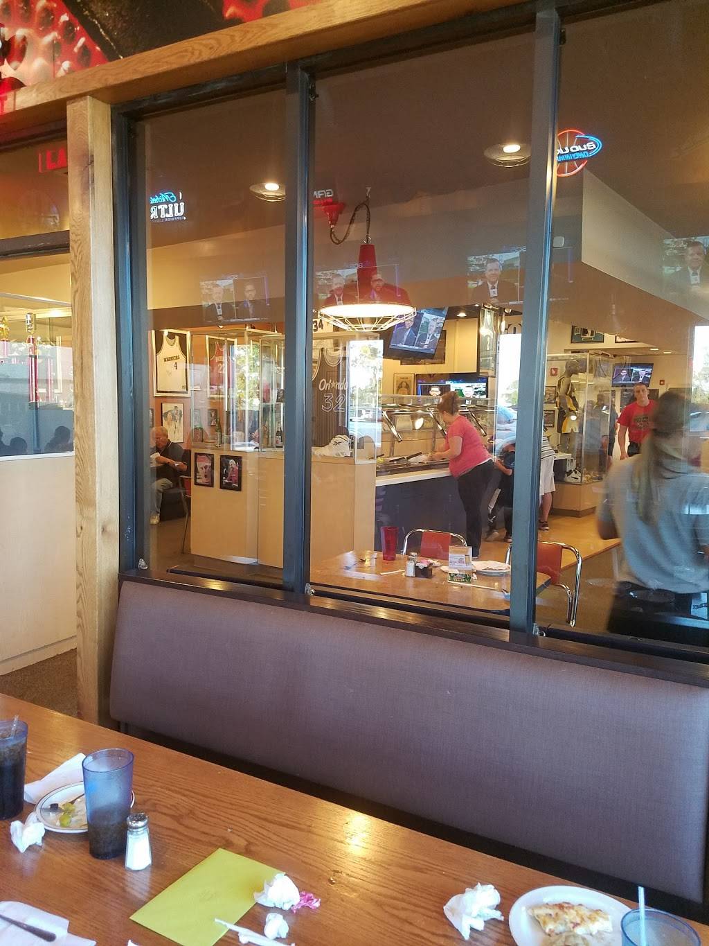 Mozzis Pizza | restaurant | 5875 US-40, Greenfield, IN 46140, USA | 3178949292 OR +1 317-894-9292