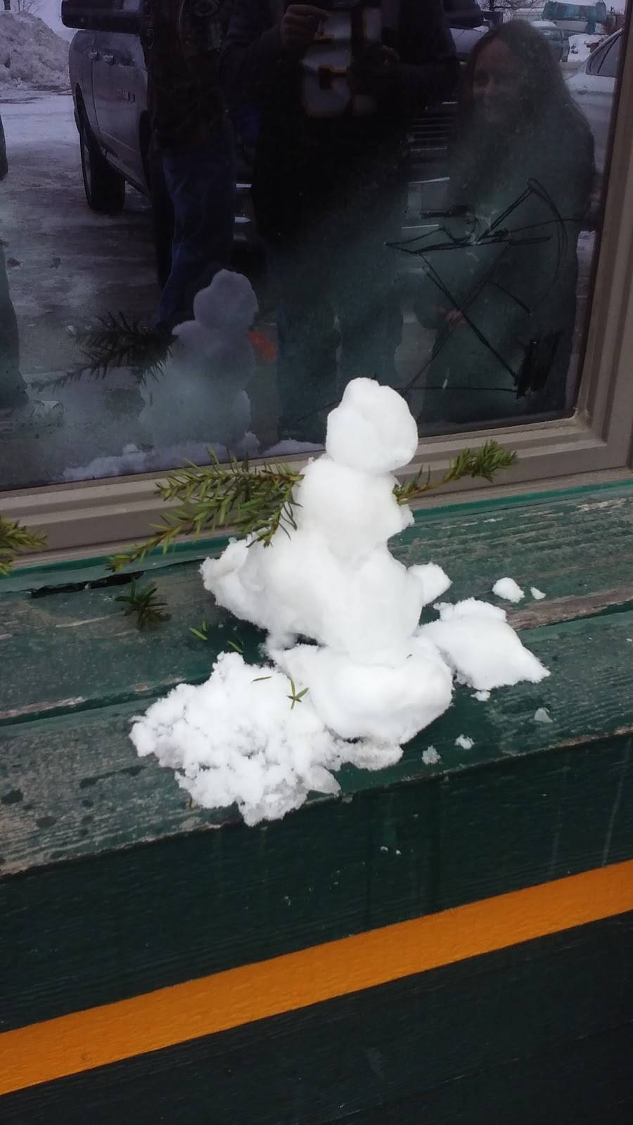 Corner Bar & Grill | restaurant | 1108 76th St, Caledonia, WI 53108, USA | 2628352008 OR +1 262-835-2008