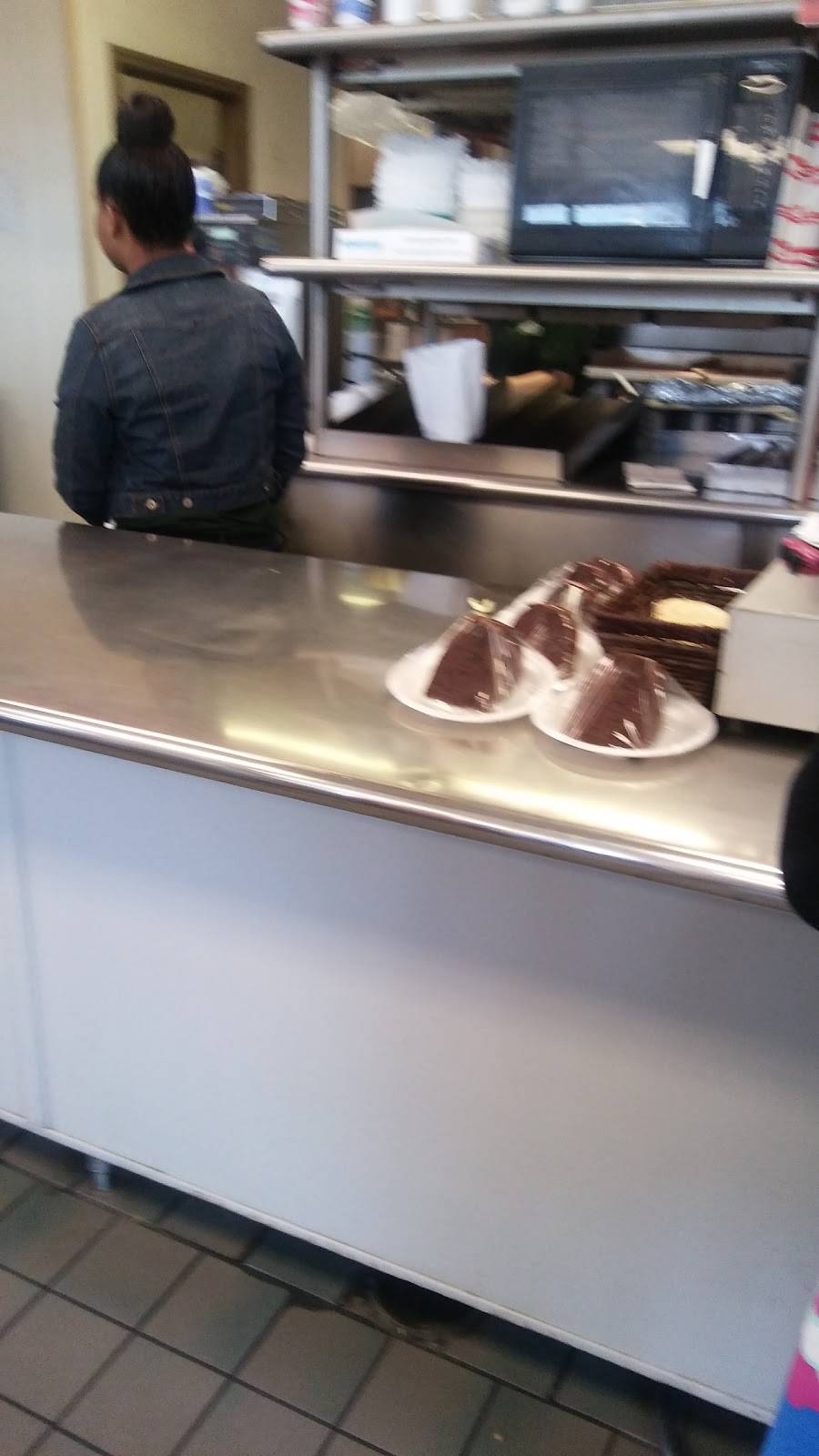 Meltons Restaurant | restaurant | 1000 W Broad St, Elizabethtown, NC 28337, USA | 9108624116 OR +1 910-862-4116