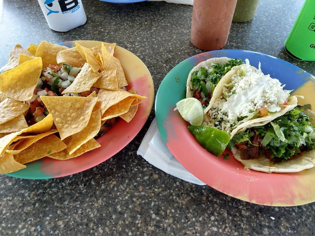 Nandos Taqueria | restaurant | 2640 S McCall Rd, Englewood, FL 34224, USA | 7062182069 OR +1 706-218-2069