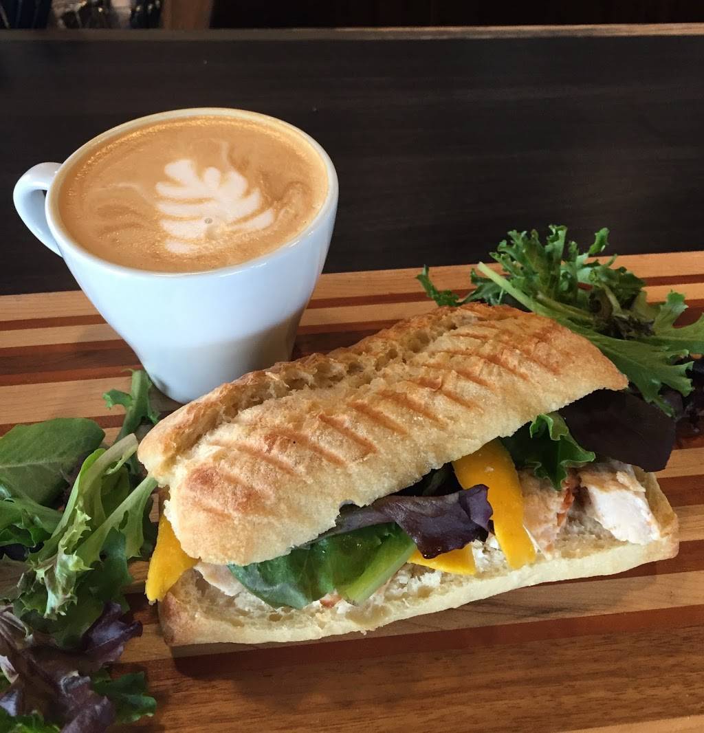 Le Saint-Nic Café | cafe | 989 Route des Rivières, Saint-Nicolas, QC G7A 0P6, Canada | 4184961966 OR +1 418-496-1966