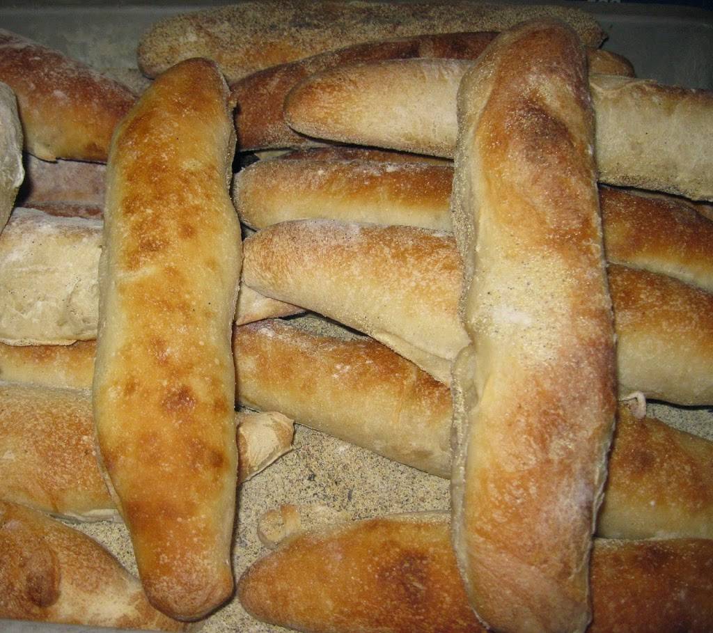 Pompeos Restaurant and Catering | restaurant | 485 W Main St, Branford, CT 06405, USA | 2034883384 OR +1 203-488-3384