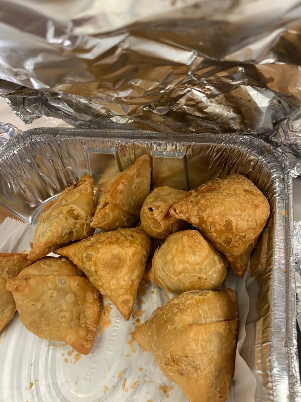 Mayura Indian Restaurant | restaurant | 9321-23 Krewstown Rd, Philadelphia, PA 19115, USA | 2154204200 OR +1 215-420-4200