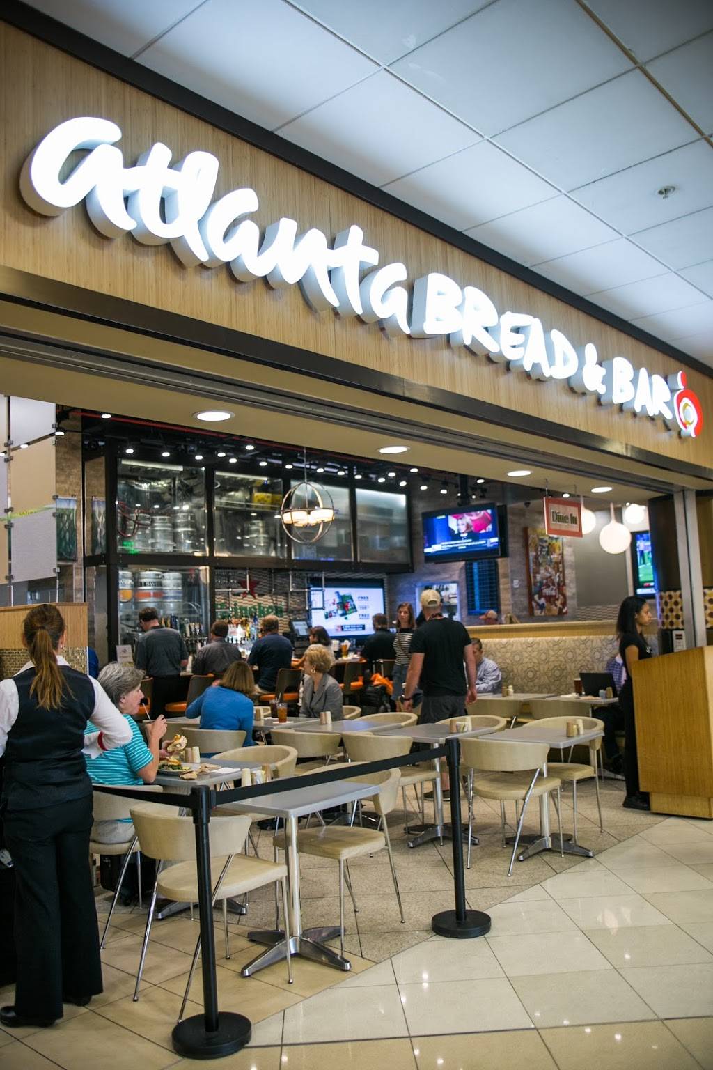 Atlanta Bread Company (Concourse A) | bakery | 6000 N Terminal Pkwy, Atlanta, GA 30320, USA | 4047670679 OR +1 404-767-0679