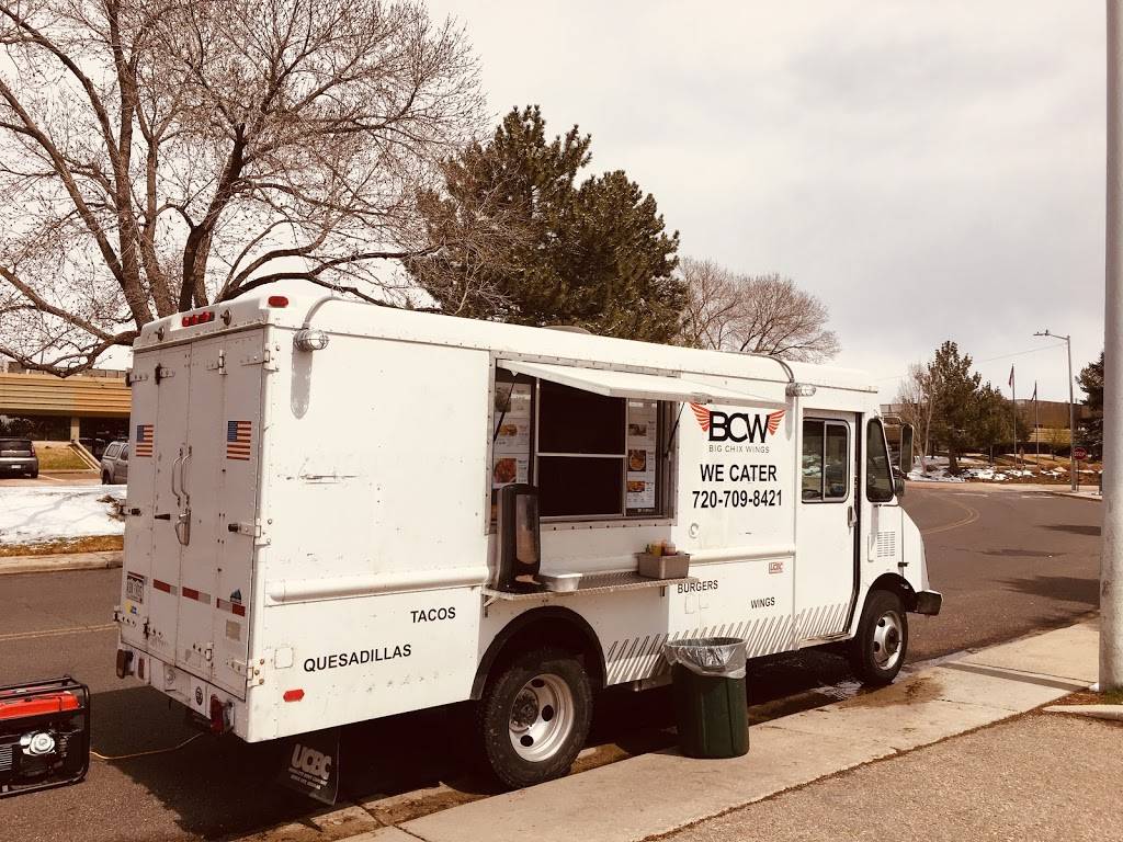 BigChixWings | restaurant | 301 Main St, Longmont, CO 80501, USA | 7207098421 OR +1 720-709-8421