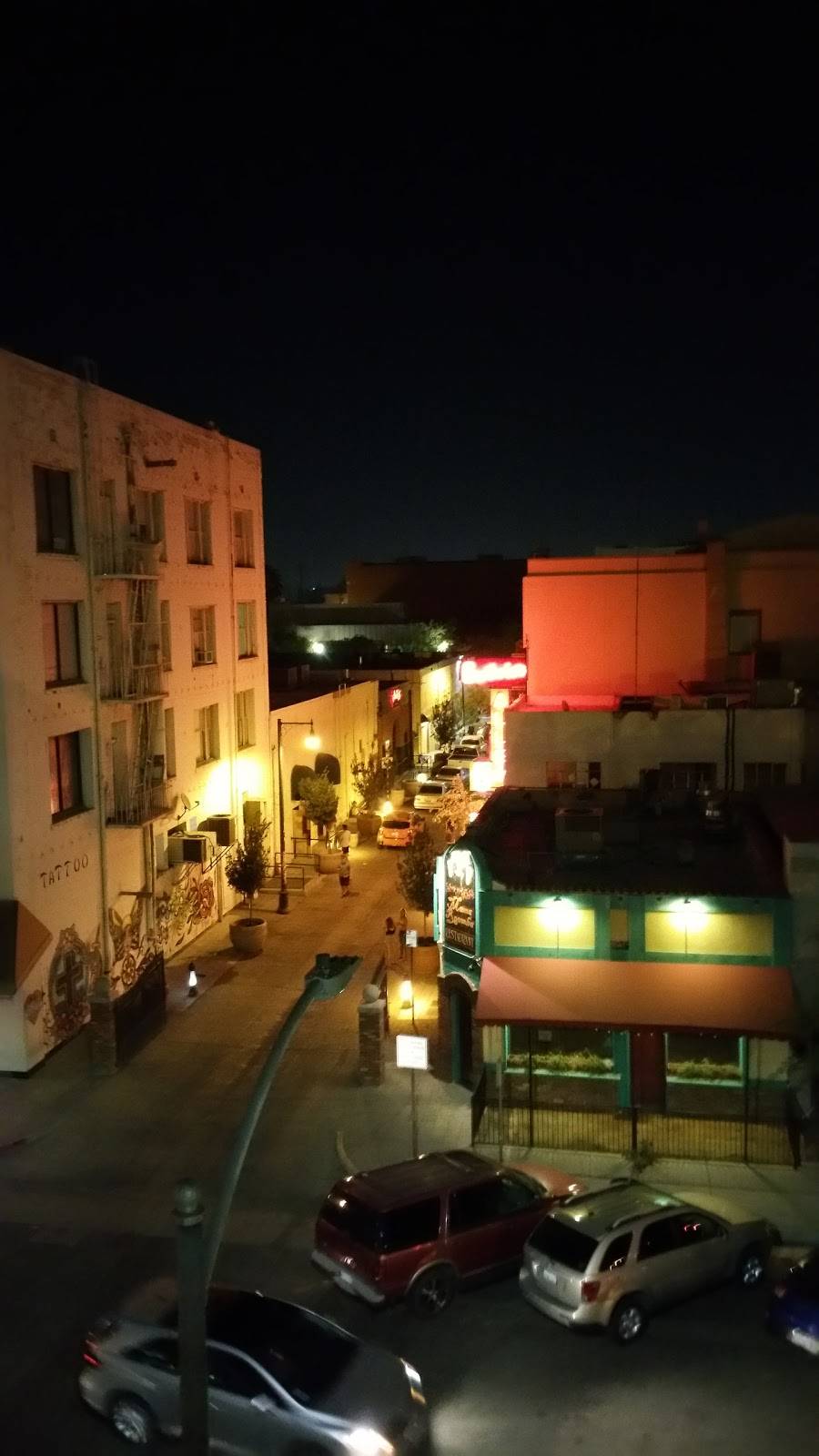 Mama Roomba | restaurant | 1814 Eye St, Bakersfield, CA 93301, USA | 6613226262 OR +1 661-322-6262