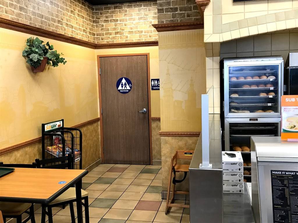 Subway Restaurants | restaurant | 1230 W Imperial Hwy G, La Habra, CA 90631, USA | 5626979998 OR +1 562-697-9998