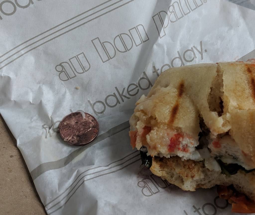 Au Bon Pain | restaurant | 1121 St Nicholas Ave, New York, NY 10032, USA | 2127810200 OR +1 212-781-0200