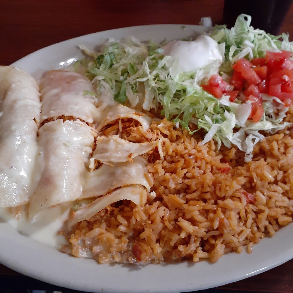 Fiesta Brava | restaurant | 1124 Harlan St, Falls City, NE 68355, USA | 4022452549 OR +1 402-245-2549