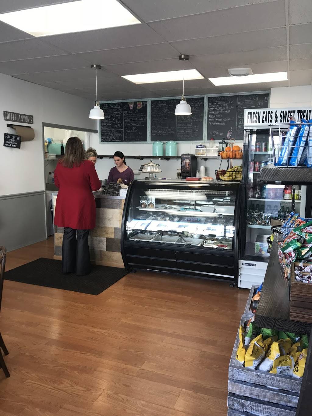 Fresh On Fifth | restaurant | 3132, 206 E 5th St, East Liverpool, OH 43920, USA | 3303680542 OR +1 330-368-0542