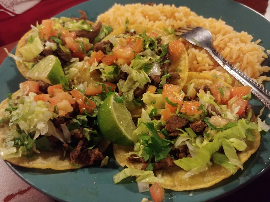 Taqueria Anguiano | restaurant | 200-298 Worth St, Henderson, TX 75654, USA | 9037223906 OR +1 903-722-3906