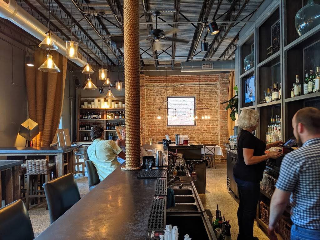 Wren | restaurant | 210 Carteret St, Beaufort, SC 29902, USA | 8435249463 OR +1 843-524-9463