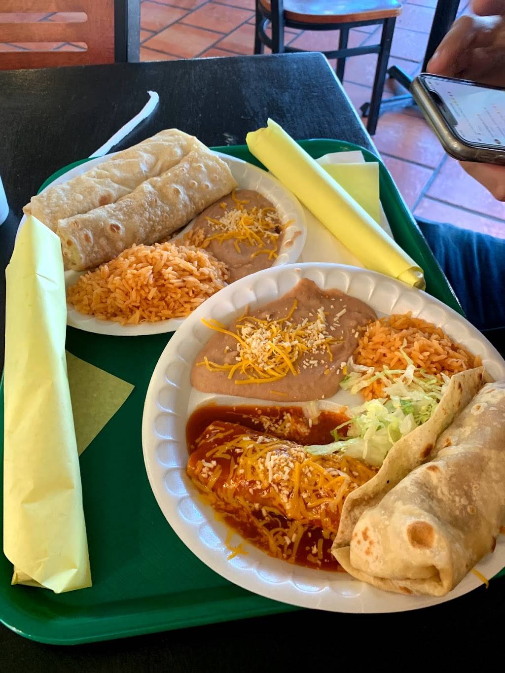 Jilbertos Taco Shop | restaurant | 27523 Ynez Rd, Temecula, CA 92591, USA | 9512949035 OR +1 951-294-9035