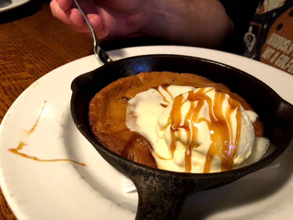 Clocktower Brew Pub Westboro | restaurant | 418 Richmond Rd, Ottawa, ON K2G 0G2, Canada | 6136805983 OR +1 613-680-5983