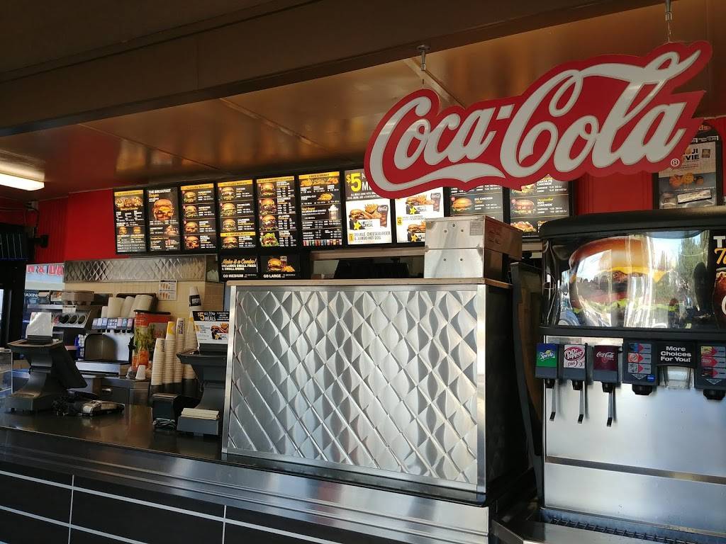 Carls Jr. | restaurant | 435 W 13th Ave, Escondido, CA 92025, USA | 7607413129 OR +1 760-741-3129