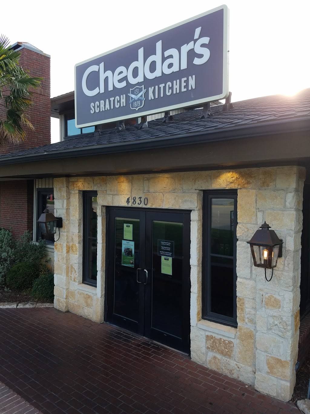 Cheddars Scratch Kitchen | restaurant | 4830 Little Rd, Arlington, TX 76017, USA | 8175722966 OR +1 817-572-2966