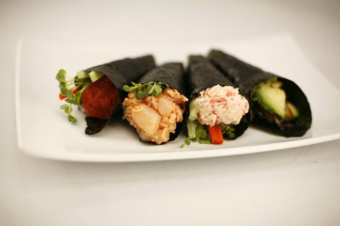 Maru Maki Sushi | restaurant | 745 E Broadway, Long Beach, CA 90802, USA | 5624351847 OR +1 562-435-1847