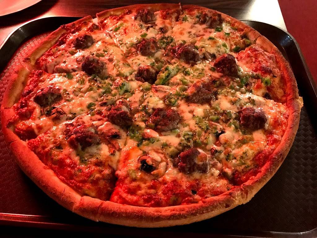 Athens Pizza | restaurant | 25 Main St, Greenfield, MA 01301, USA | 4137743722 OR +1 413-774-3722