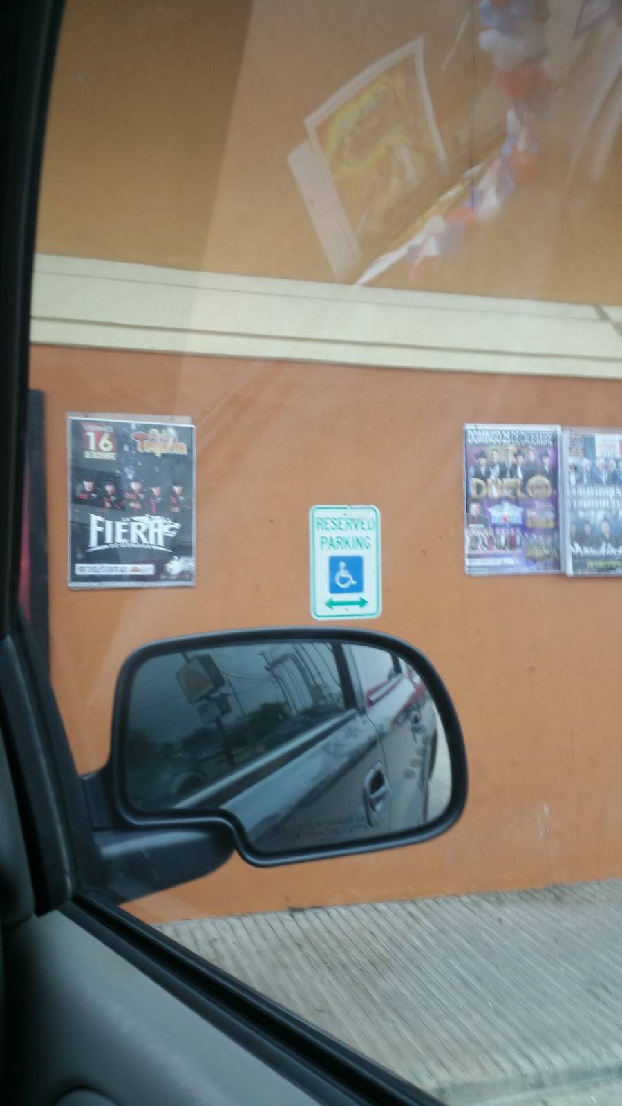 La Michoacana Meat Market | bakery | 1002 Boundary St, Houston, TX 77009, USA | 7132233837 OR +1 713-223-3837