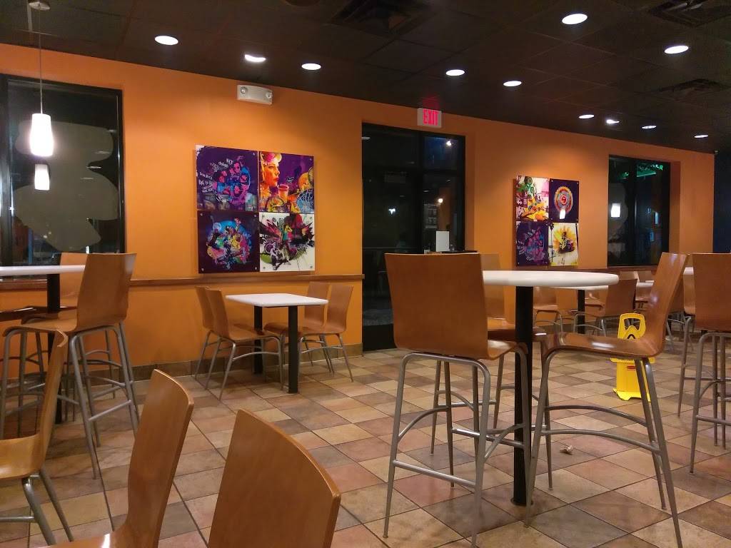 Taco Bell | meal takeaway | 1040 W Hallandale Beach Blvd, Hallandale Beach, FL 33009, USA | 9544567748 OR +1 954-456-7748