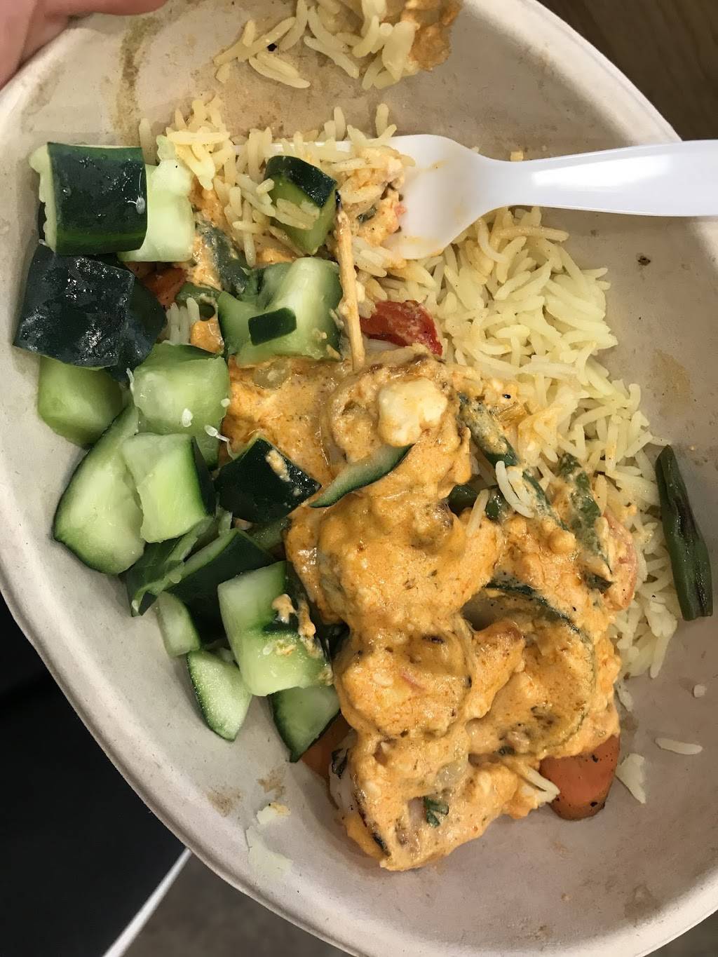 Daphnes | restaurant | 358 E H St #604, Chula Vista, CA 91910, USA | 6195850159 OR +1 619-585-0159