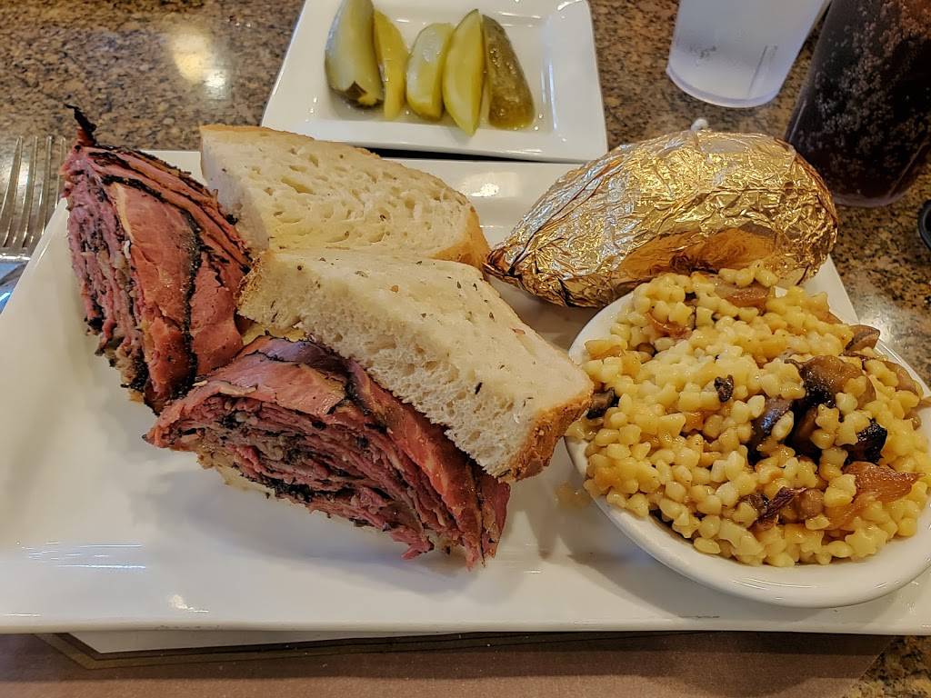 3 Gs Gourmet Deli & Restaurant | restaurant | 5869 W Atlantic Ave, Delray Beach, FL 33484, USA | 5614983910 OR +1 561-498-3910