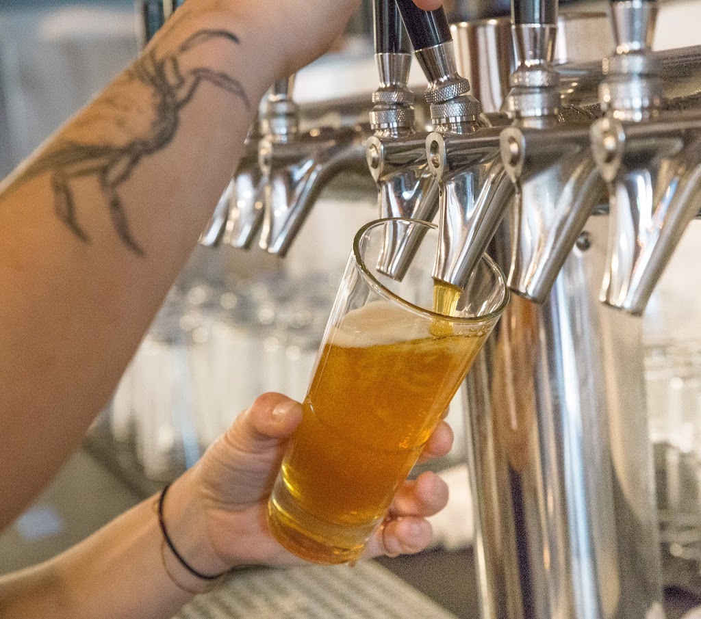 Camp Colvos Brewing + Pizza Co. | restaurant | 2104 Commerce St, Tacoma, WA 98402, USA | 2533145704 OR +1 253-314-5704