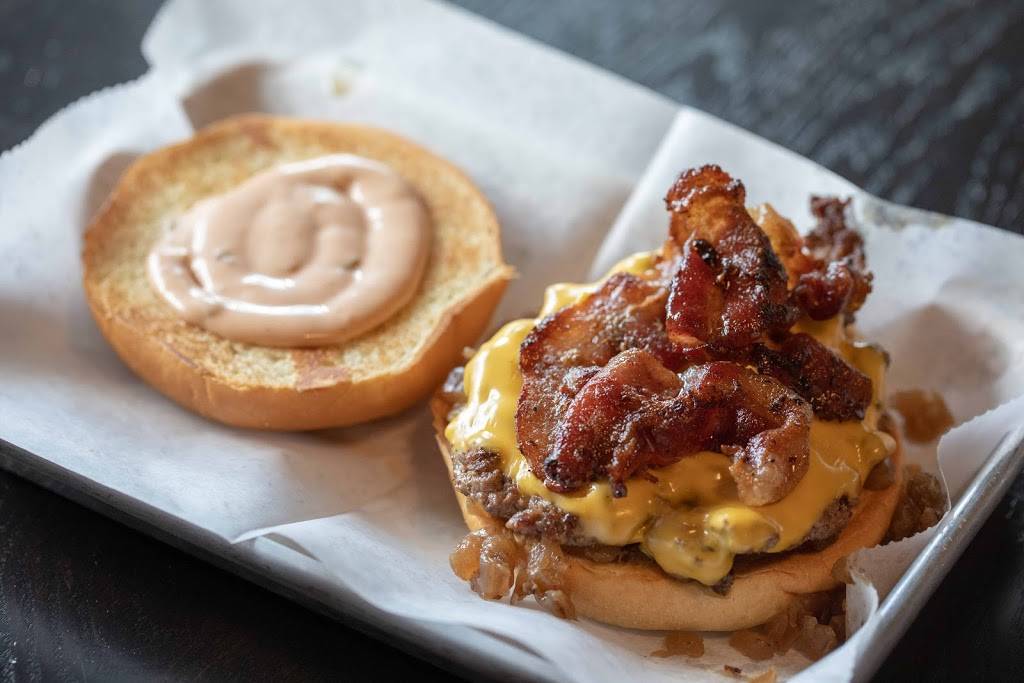 Tap Society | restaurant | 4555 Grand Ave S, Minneapolis, MN 55419, USA | 6123547045 OR +1 612-354-7045