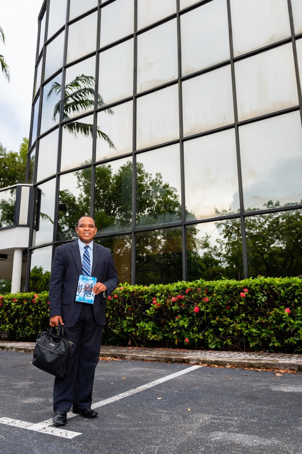 DRV Institute of Management | restaurant | 10001 W Oakland Park Blvd #302, Sunrise, FL 33351, USA | 9545341813 OR +1 954-534-1813