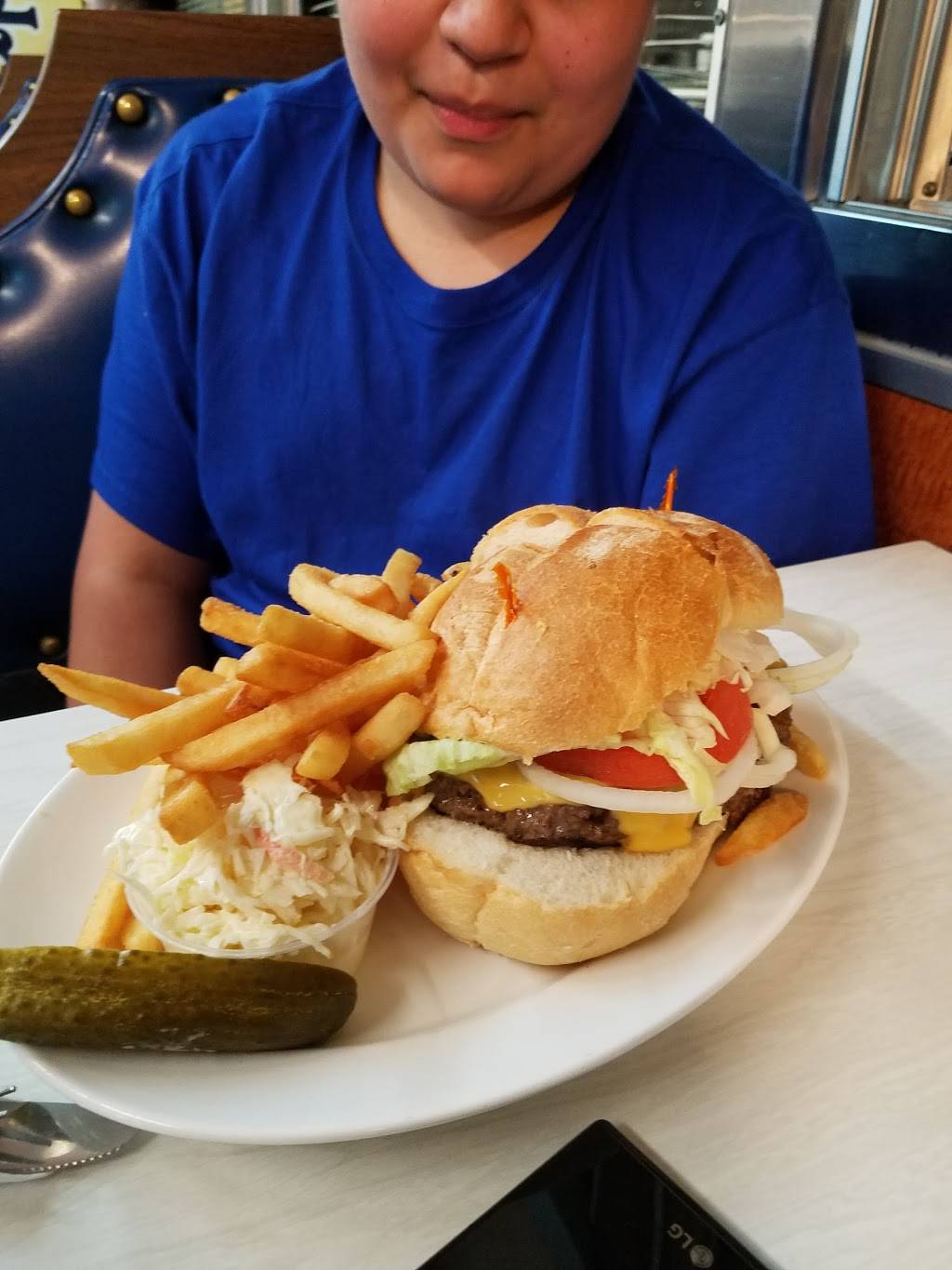 New Jersey Truck Stop | restaurant | 1 Hackensack Ave #1, Kearny, NJ 07032, USA | 9733441314 OR +1 973-344-1314